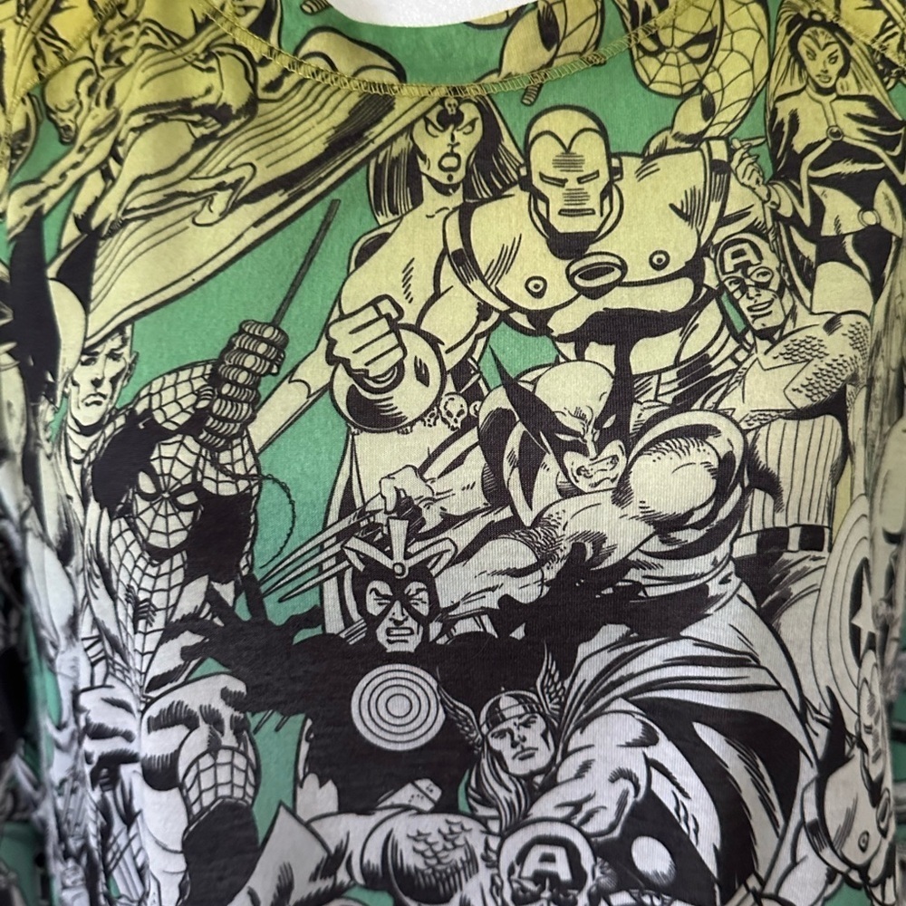 Marvel size XXL sweatshirt - Picture 6 of 8